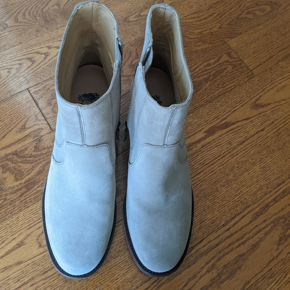 Roots Light Gray Suede Ankle Booties